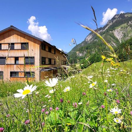 Verwall Apartment Arlberg - Mit Sauna, Balkon Und Skiraum Wald am Arlberg Eksteriør bilde