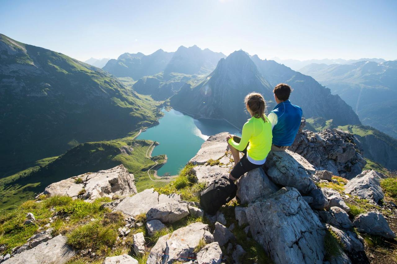 Verwall Apartment Arlberg - Mit Sauna, Balkon Und Skiraum Wald am Arlberg Eksteriør bilde