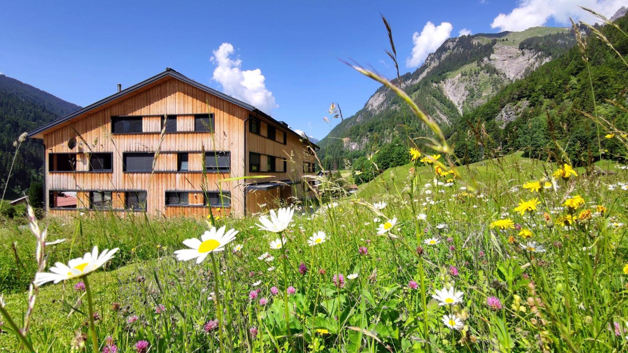 Verwall Apartment Arlberg - Mit Sauna, Balkon Und Skiraum Wald am Arlberg Eksteriør bilde